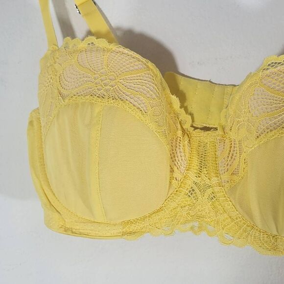 Frederick's of Hollywood Butter Yellow Balconette Bra Size 32D NWT Lingerie Show - Picture 3 of 14